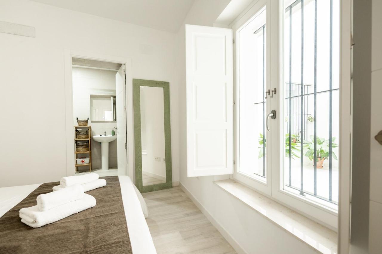 Apartamento Mucha Vida Little Apartments Cadiz Ngoại thất bức ảnh